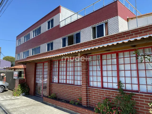Imagem 2: Imóvel Comercial com Apartamentos Residenciais