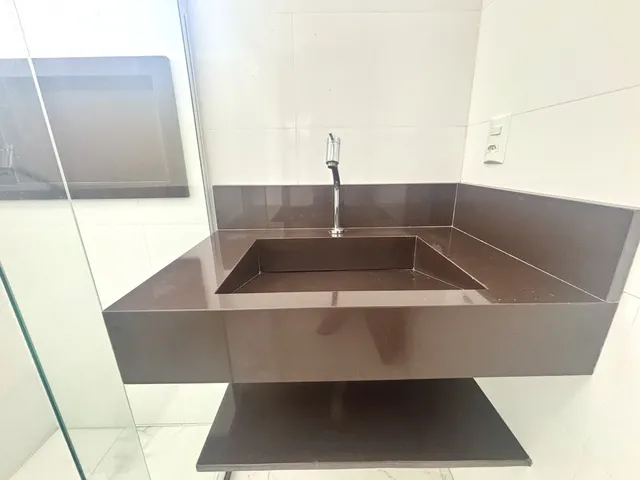 Imagem 14: Casa à Venda na Vila do Peró, Cabo Frio com Piscina e Churrasqueira