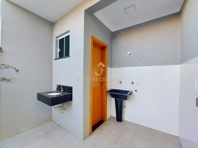 Imagem 9: Sobrado Moderno com 3 Suítes