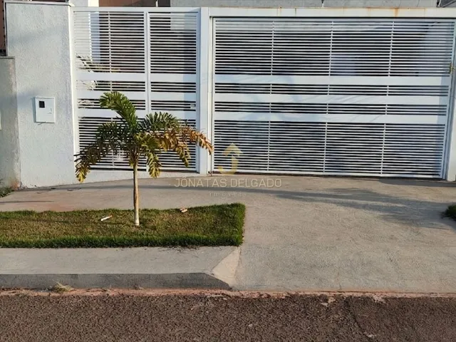 Imagem: Casa à venda no bairro Bom Jardim - Maringá/PR