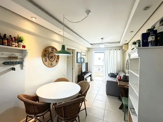 Imagem 2: Alugo apartamento mobiliado com 03 quartos (1 suíte), 01 garagem, no bairro Itacorubi