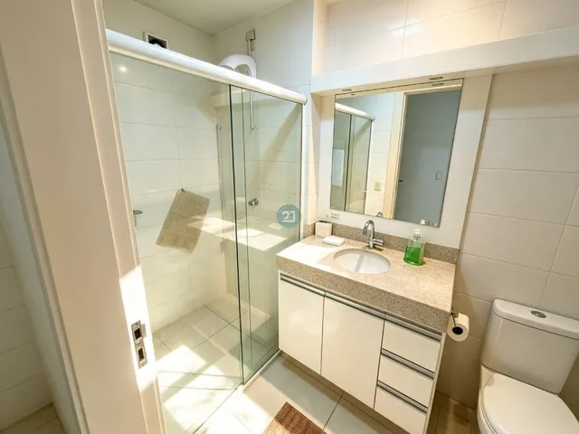 Imagem 5: Alugo apartamento 02 quartos, 01 garagem, em residencial completo a 100mts da praia dos