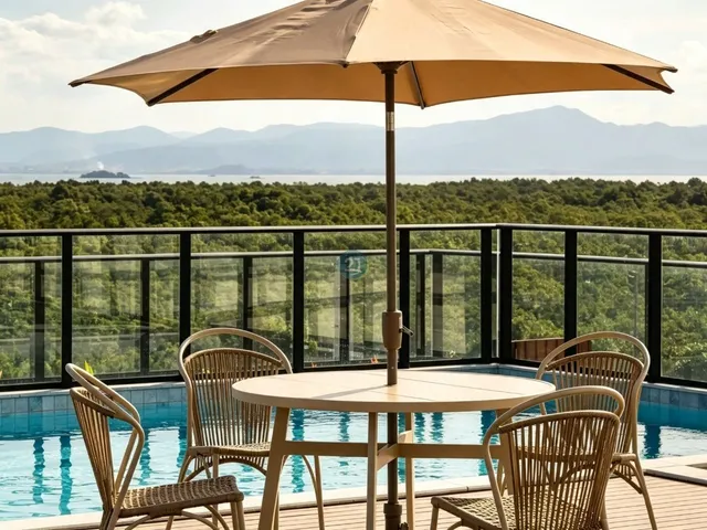 Imagem 10: Alugo Studio com 50m², sacada com vista livre, em Home Club completo no Saco Grande