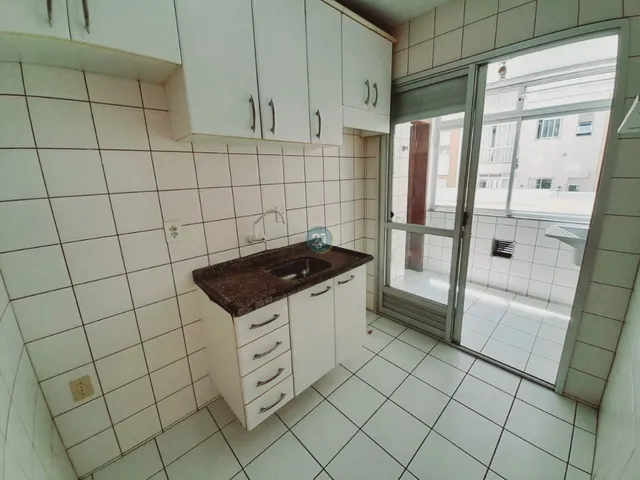 Imagem 16: Alugo apartamento 2 suítes, sacada, com 77m² no bairro Centro, Florianópolis