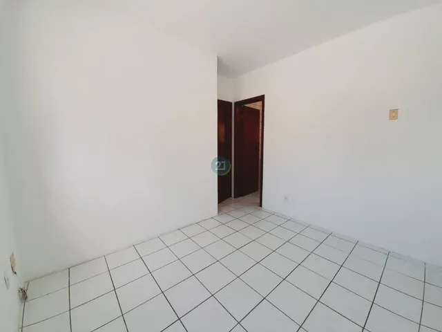 Imagem 3: Alugo apartamento 2 suítes, sacada, com 77m² no bairro Centro, Florianópolis