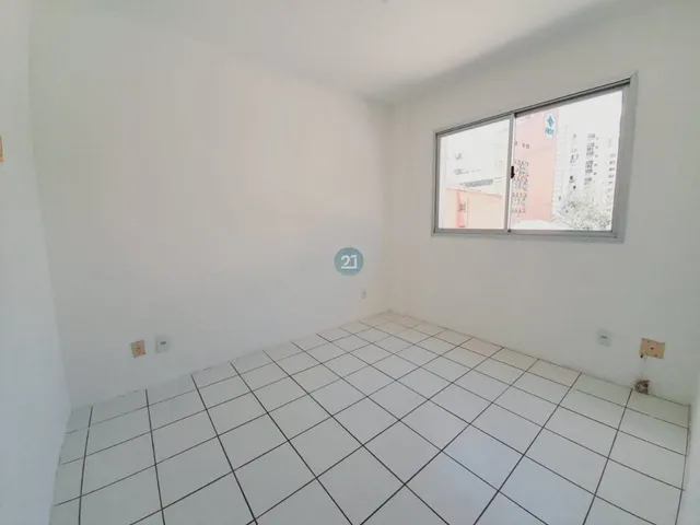 Imagem 9: Alugo apartamento 2 suítes, sacada, com 77m² no bairro Centro, Florianópolis