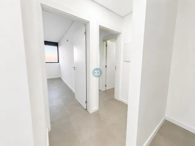 Imagem 6: Alugo Apartamento novo, em Coqueiros, com 02 quartos, 01 sendo suíte inteligente, 02