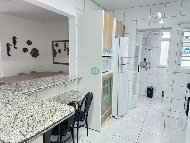 Imagem 16: Alugo apartamento mobiliado, com 02 quartos, 01 vaga de garagem, condominio com piscina