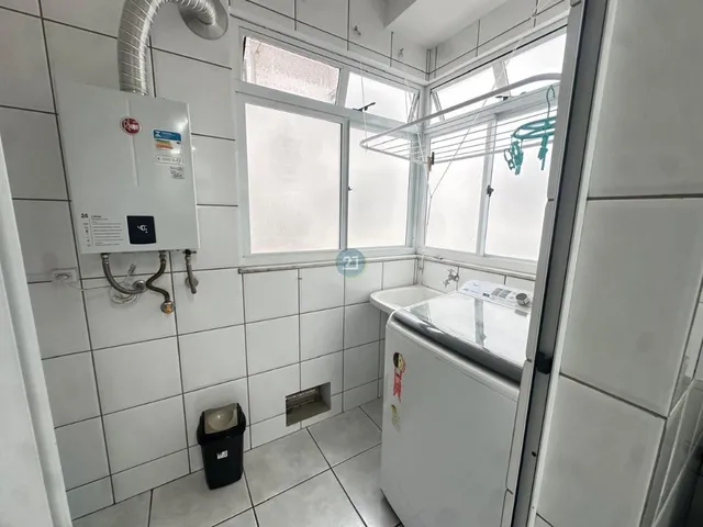 Imagem 5: Alugo apartamento mobiliado, com 02 quartos, 01 vaga de garagem, condominio com piscina