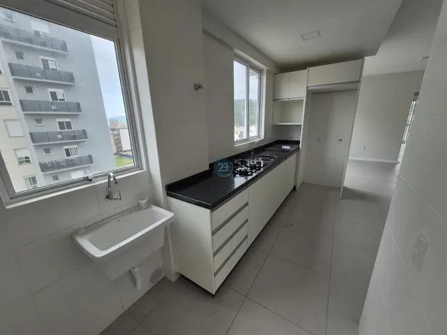 Imagem 15: Alugo apartamento seminovo e semi mobiliado, próximo à Unisul, no Bairro Pedra Branca