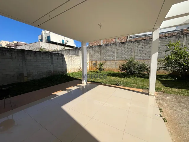 Imagem 2: Casa no bairro Siderurgia / Ouro Branco - Mg