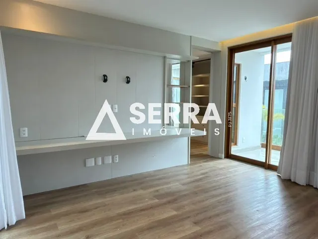 Imagem 3: Priscila Dutra Alto padrão 280,43 m² 4 suítes Piscina privativa 2 vagas