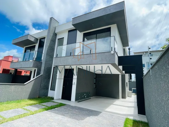 Imagem: Casa moderna com 3 suítes e piscina em
