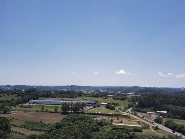 Imagem: Área Industrial na Rota Do Sol - Área