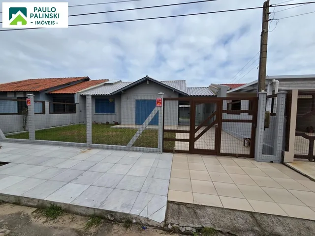 Imagem 5: Casa 3 Dormitórios com Suíte e Garagem Coberta em Atlântida Sul, Osório, a 1 Quadra