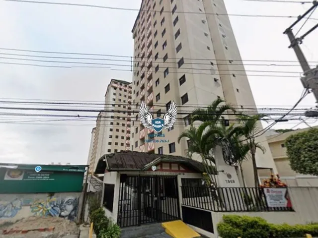 Imagem: O apartamento possui 2 Dormitórios, 1 Banheiro, 1 Vaga na