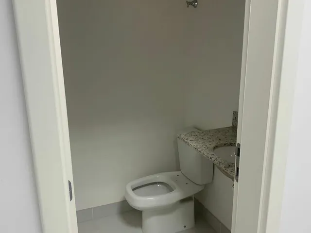 Imagem 9: Na esquina da Av. Sete de Setembro com Mal. Floriano, em frente ao Shopping Estação