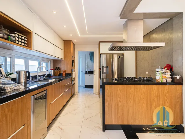 Imagem 14: CASA DE ALTO PADRÃO À VENDA NO ALPHAVILLE RESIDENCIAL 11