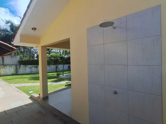 Imagem 5: Casa Térrea de 3 Dormitórios no Centro com Jardim