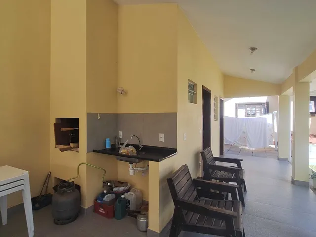 Imagem 6: Casa Térrea de 3 Dormitórios no Centro com Jardim