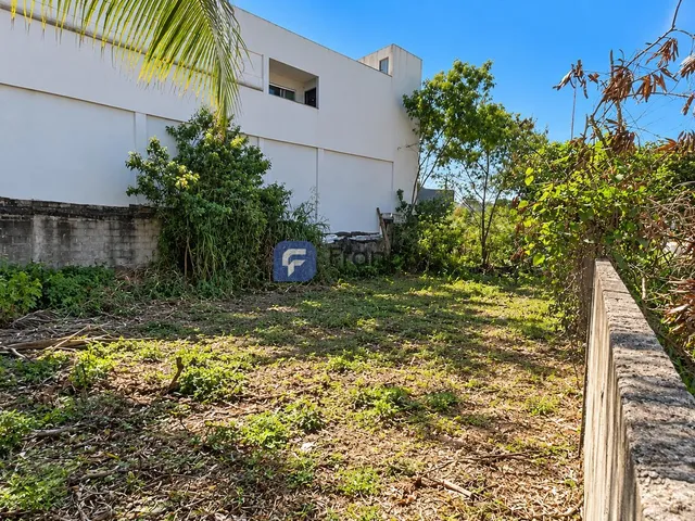 Imagem 3: TERRENO COMERCIAL em Guarapari - Espírito Santo, Aeroporto