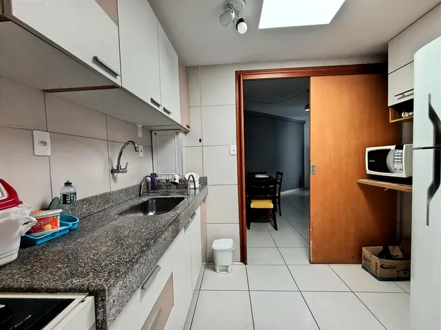 Imagem 3: Apartamento para Venda em Maceió, Ponta Verde, 3 dormitórios, 1 suíte, 2 banheiros, 2