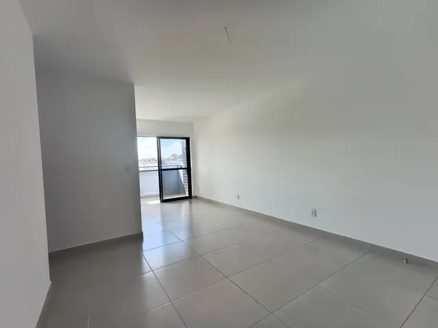 Imagem 4: Apartamento para Venda em Maceió, Jatiúca, 2 dormitórios, 1 suíte, 2 banheiros, 1 vaga