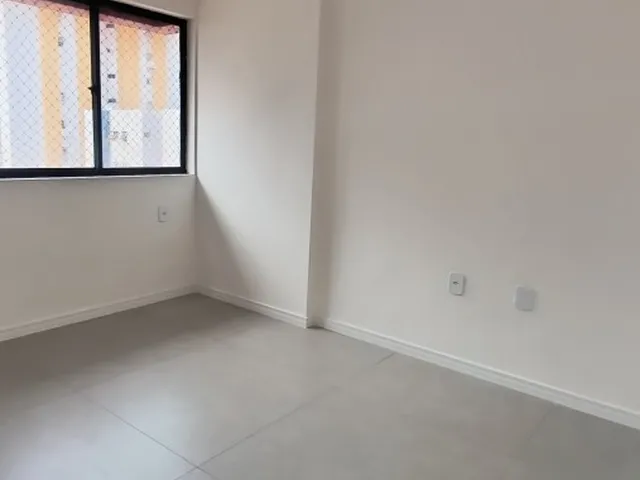 Imagem 5: Apartamento para Venda em Maceió, Jatiúca, 3 dormitórios, 1 suíte, 3 banheiros, 2