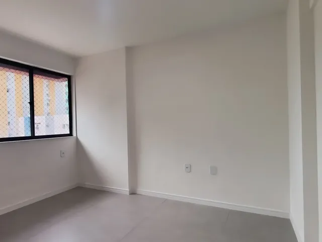 Imagem 7: Apartamento para Venda em Maceió, Jatiúca, 3 dormitórios, 1 suíte, 3 banheiros, 2