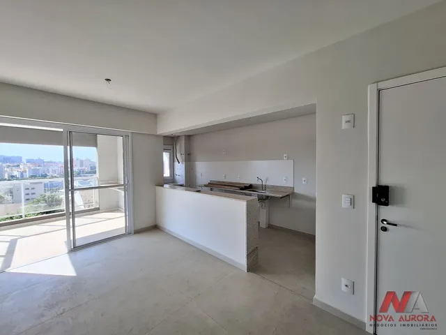 Imagem: O apartamento possui 2 Dormitórios, 1 Suíte, 2 Banheiros,