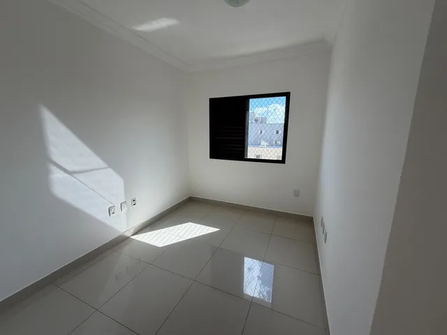 Imagem 4: Apartamento com 3 dormitórios para alugar, 110 m² por R$ 2.670,00 - Centro - Patos de