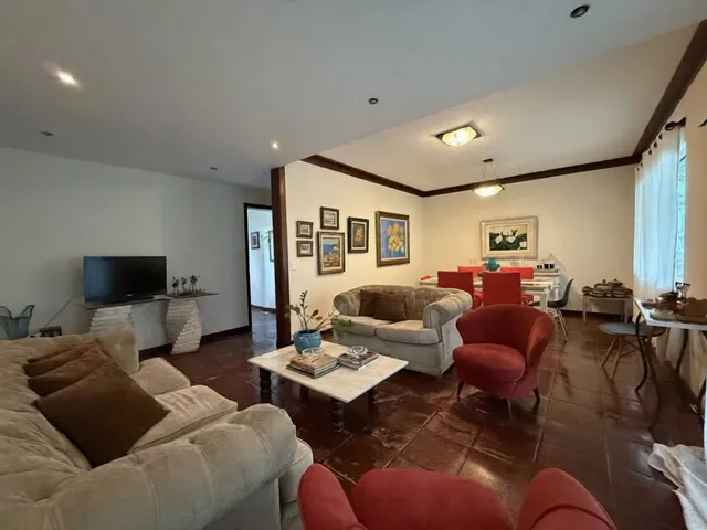 Imagem 3: Casa Duplex na Taquara RJ em Rua Residencial – Pronta para Morar com Excelente Área de