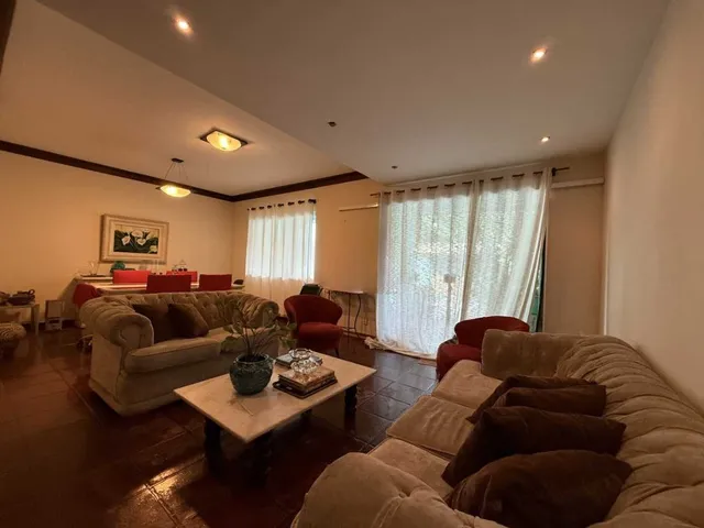 Imagem 4: Casa Duplex na Taquara RJ em Rua Residencial – Pronta para Morar com Excelente Área de