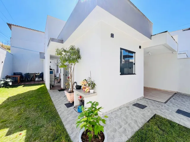 Imagem 4: Casa linear de esquina à venda