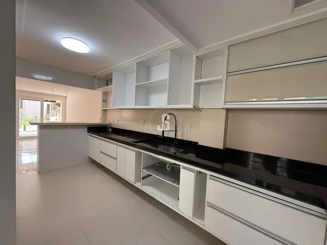 Imagem 7: Casa duplex à venda no Condomínio Praia Ville, 240m², 3 quartos e 1 suíte