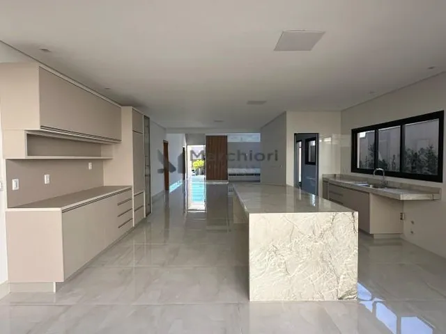 Imagem 7: Casa Térrea Alto Padrão no Portal do Sol Golfe Clube Goiânia
