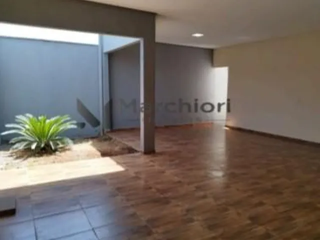 Imagem 4: Casa com Piscina 3 Quartos em Trindade GO