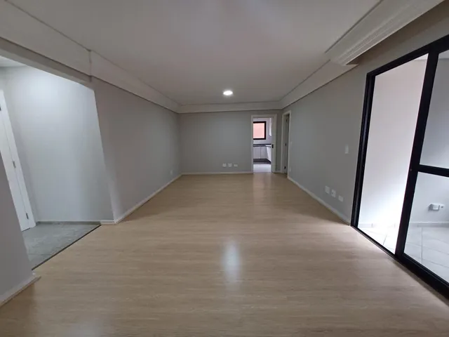 Imagem 4: Apartamento para Locação em Curitiba / PR no bairro Batel