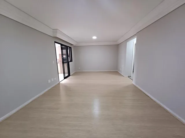 Imagem 5: Apartamento para Locação em Curitiba / PR no bairro Batel