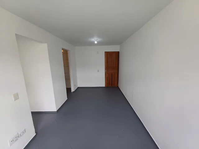 Imagem 2: Apartamento para Locação em Curitiba / PR no bairro Fazendinha