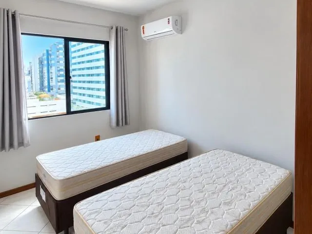 Imagem 3: Apartamento Quadra Mar para Venda em Balneário Camboriú / SC no bairro CENTRO
