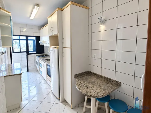 Imagem 4: Apartamento Quadra Mar para Venda em Balneário Camboriú / SC no bairro CENTRO