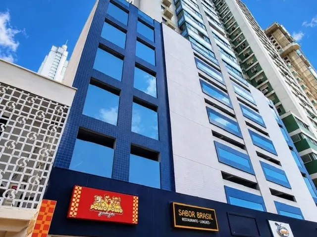 Imagem 7: Apartamento Quadra Mar para Venda em Balneário Camboriú / SC no bairro CENTRO