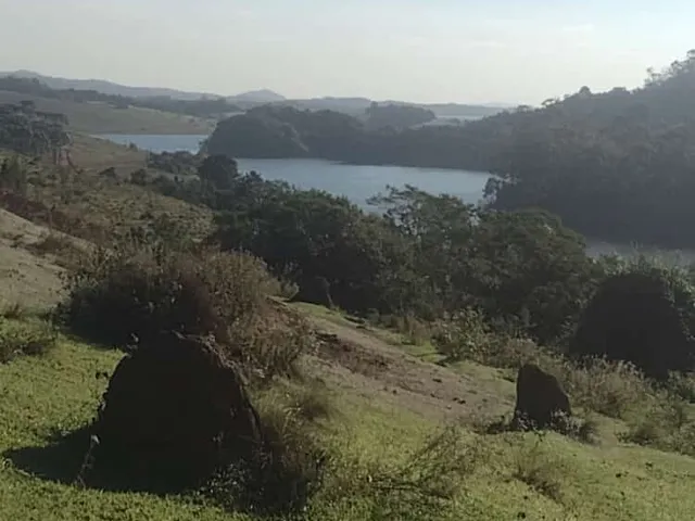 Imagem: Sítio Perto das Cachoeiras e Represa