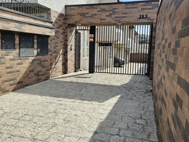 Imagem 3: Sobrado triplex 3q, no Bairro Boa Vista 151 m2. R$ 865.000
