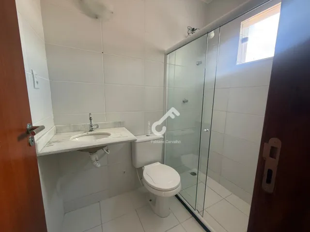 Imagem 9: ESTRADA DO COCO, Abrantes. Duplex composto de 2 quartos superiores sendo sendo 1 suíte