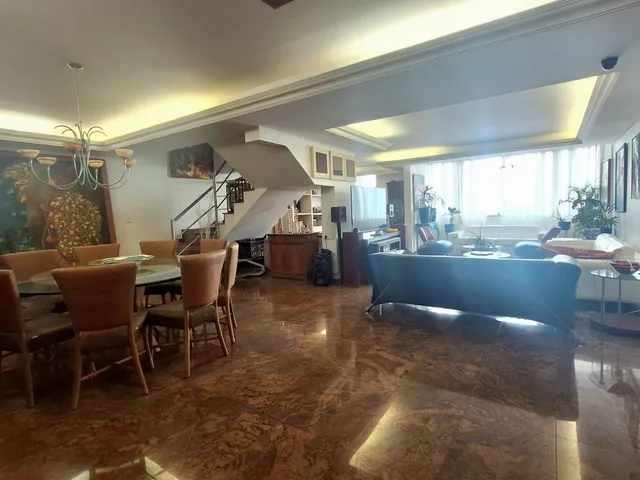 Imagem: O apartamento na cobertura possui 5 Dormitórios, 5