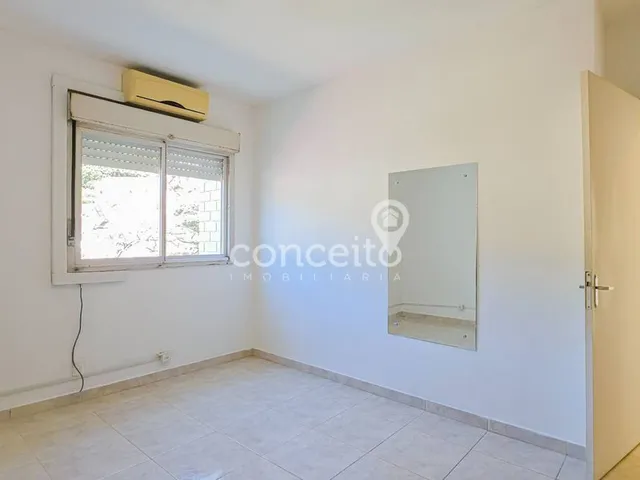 Imagem 2: Apartamento Semimobiliado com 2 Dormitórios no Garcia!