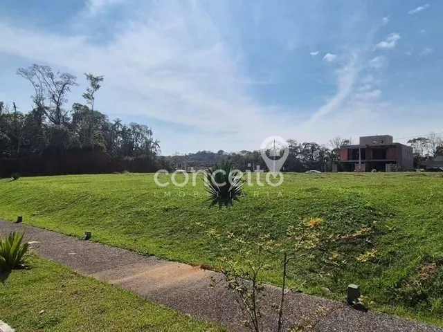 Imagem: Terreno com 286m2 no Bairro Fortaleza!