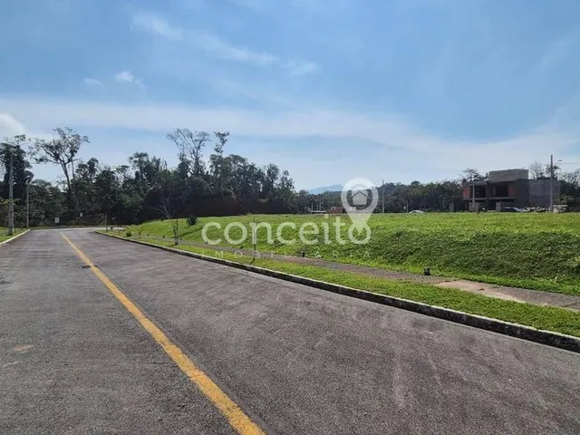 Imagem 5: Terreno com 286m2 no Bairro Fortaleza!